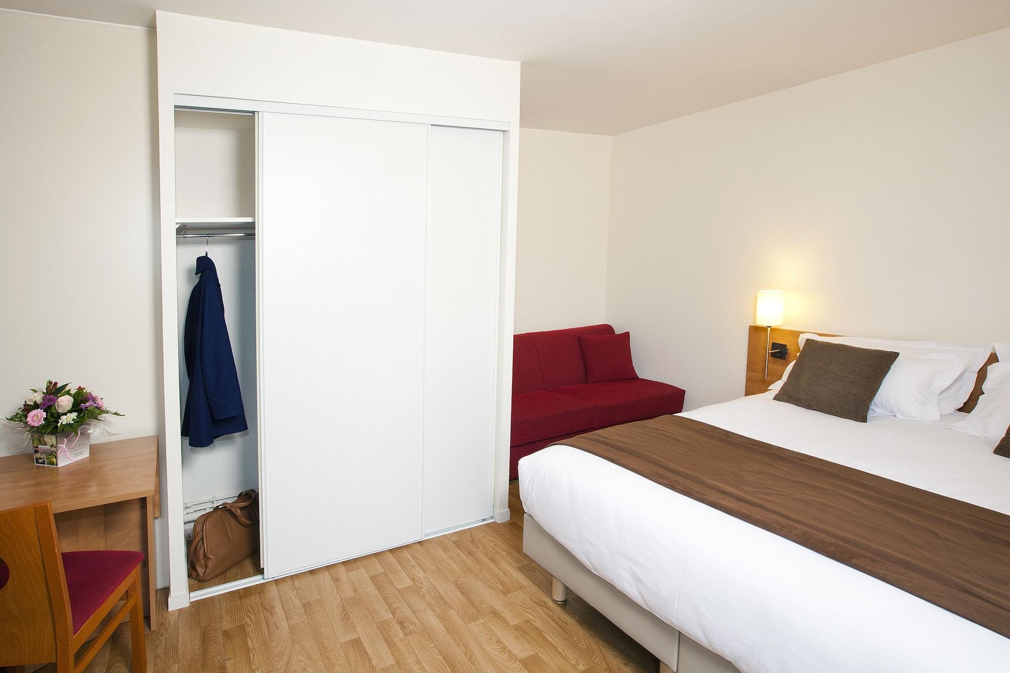 Sejours & Affaires Rennes Longs Champs Aparthotel ภายนอก รูปภาพ